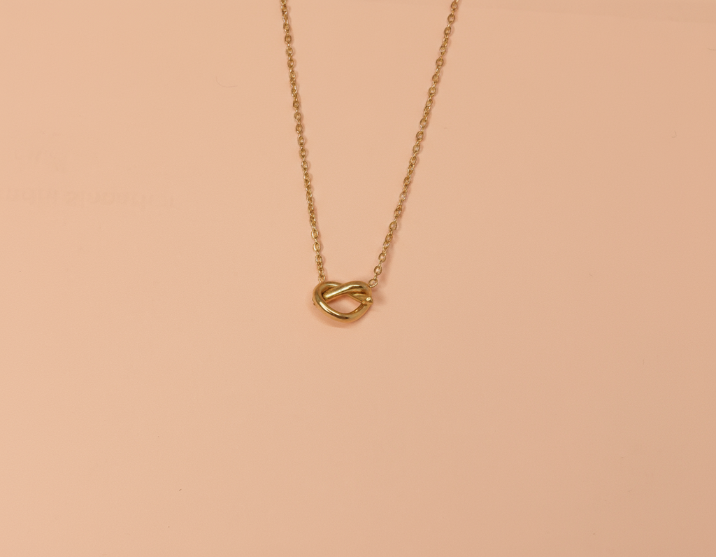 The Heart Knot neckline