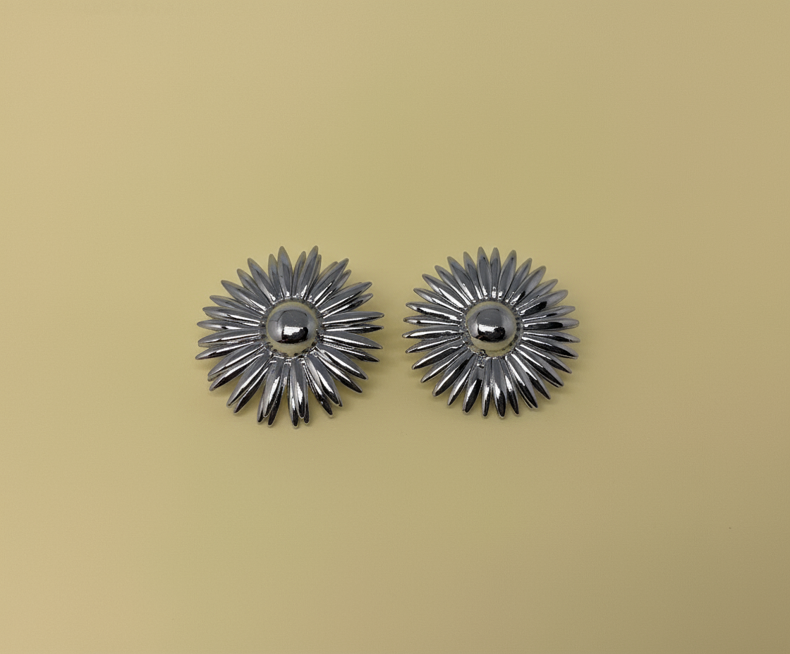 The Sunflower earring