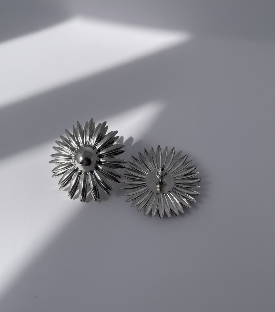 The Sunflower earring