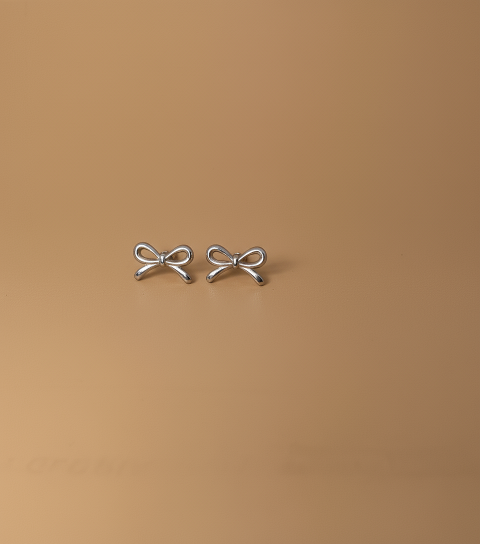 The cute bow earring