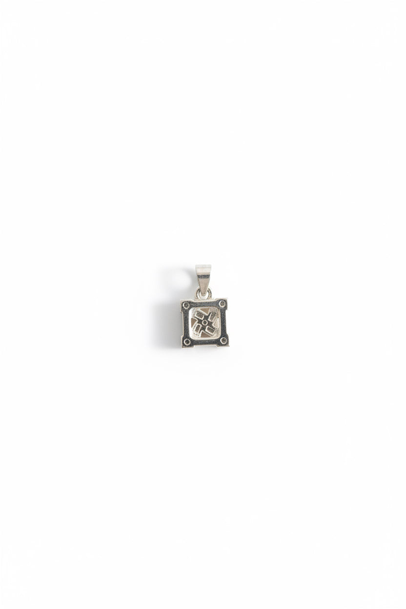 Sq-Di Pendant